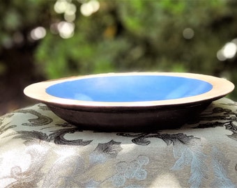 Striking Decorative Fruit Bowl - Handmade - Recycled Wood - Chestnut