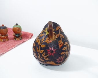 Unique Hand carved Yerba Mate Gourd With Bombilla Hole - Includes 2 Straws Bombillas - Handmade in Argentina