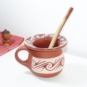 Argenthings Clay Yerba Mate Gourd - Includes 2 Straws Bombillas - Handmade in Argentina