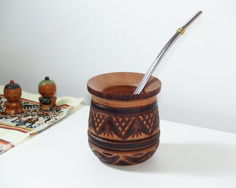 Wooden Yerba Mate Full Carved Gourd Arrows Design - Includes 2 Straws Bombillas - Handmade in Argentina