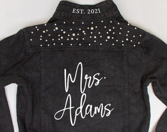 Black Pearl Custom Mrs. Last Name Jean Jacket, Custom Denim Jacket, Bride Black Denim Jacket, Bridal Shower Denim Jackets, Wedding Jackets