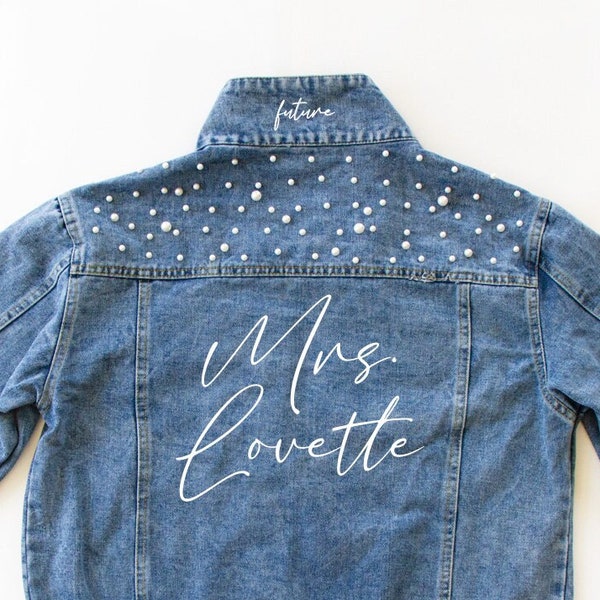 Veste en jean bleu perle personnalisée, veste en jean pour la mariée, veste en jean bleue personnalisée, veste en jean personnalisée, veste en jean EVJF, veste de la mariée