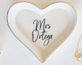 Engagement Ring Holder, Engagement Ring Trays, Wedding Ring Dish, Engagement Gift, Personalized Ring Trays, Customized Trinket Dish Gifts