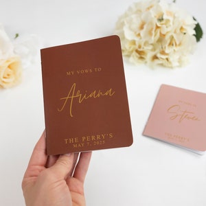 Custom Foiled Vow Books, Personalized Wedding Him & Her Vow Booklets, Wedding Vow Books Set of 2, Custom Vow Books, Custom Wedding Vow Books