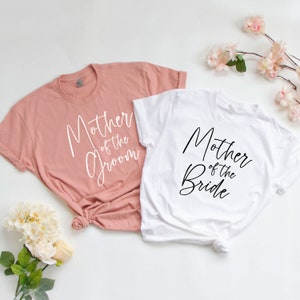 Mutter der Braut Shirt. Bachelorette T-Shirts für Mama. Brautparty T-Shirt. Passende Familie des Brautgeschenks. Hochzeitstag Geschenke für Mama.