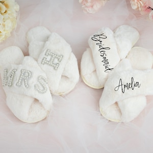 Custom Cross Slippers, Bridal Wedding Slippers, Bridal Slippers, Custom Mrs Fluffy Slippers with Pearls Letters, Custom Bride to be Slippers