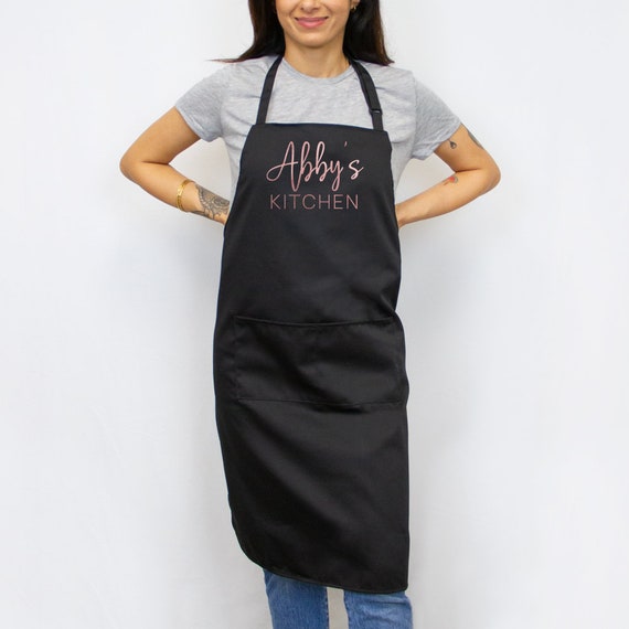 Mr. Mrs. Custom Name Apron, Personalized Couples Apron, High Quality  Cooking Apron, Customizable Kitchen Gift, Men and Women Matching Gift,  Gifts for