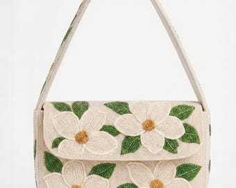 Beaded Magnolia Bag, Floral Beaded Purse, White Flower Handbag, Spring Shoulder Bag, Summer Beaded Purses, Handmade Floral Bags, Beaded Bags