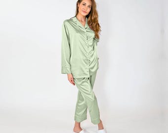 Dusty Sage Pants Set Pajamas, Personalized Bridesmaid Pajamas, Custom Bride Pajamas, Custom Pants Pajamas, Custom Bridesmaid PJs, Custom PJs