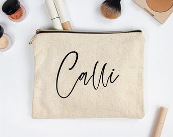 Custom Makeup Bag Gifts, Personalized Makeup Purse, Bridesmaid Makeup Bag, Bachelorette Party Makeup Bag Gifts, Wedding Makeup Purse Gifts