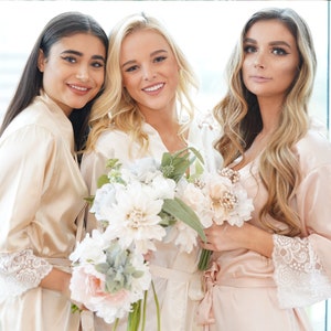 Blush Lace Robe, Bride Robe, Bridesmaid Robes, Bridesmaid Gifts, Bride Gift, Bridesmaid Lace Robes, Lace Bridal Robes, Bridesmaid Robes