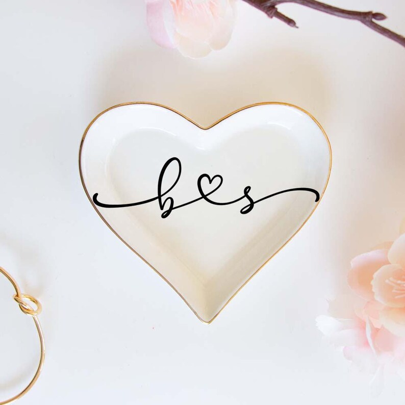 Personalized Photo Trinket Tray, Custom Photo Ring Dish, Bridesmaid Gift, Best Friend Gift, Maid of Honor Est Gift, Heart Jewelry Dish image 3