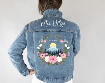 Personalized Bridal Denim Jacket, Custom Wedding Denim Jacket, Customized Bachelorette Denim Jacket, Bridal Denim Jacket, Bridal Jean Jacket