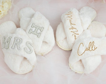 Custom Cross Slippers, Bridal Slippers, Bridal Wedding Slippers, Custom Mrs Fluffy Slippers with Pearls Letters, Custom Bride to be Slippers