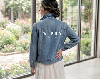 Custom Denim Jacket for Brides, Bachelorette Party Denim Jacket, Personalized Denim Jacket for Brides, Bridal Jacket, Customized Jean Jacket