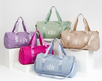 Gym Bag, Sport Bag, Overnight Camp Bag Gift for Women, Personalized Duffle Bag, Custom Bridesmaid Duffle Bag Gift, Monogrammed Weekender Bag
