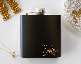 Custom Name Hip Flask, Personalized Hip Flask, Bridesmaid Hip Flask, Bridal Hip Flask, Hip Flask for Bride, Custom Bridesmaid Hip Flask Gift