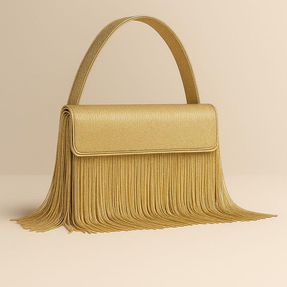 Gold Handbag, Fringe Purse, Metallic Bag, Evening Purse, Luxury Handbag, Boho Style, Trendy Bag, Fashion Accessories, Elegant Bags, Gold Bag