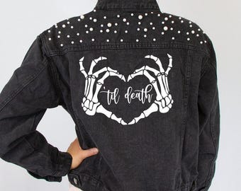 Schwarze Perlen-Jeansjacke Schwarze Jeansjacke Individuelle Schwarze Brautjacke Individuelle Brautjacke Halloween Braut Individuelle Hochzeitsjacke