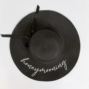 Honeymooning Floppy Hats, Honeymoon Beach Hat, Honeymoon Sun Hat, Bride to be Gift Ideas, Bride Gifts, Bride Sun Hat, Custom Bride Sun Hat