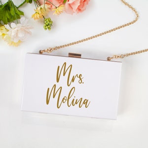 Personalized Acrylic Bridal Clutch for Mrs, Custom Bride Acrylic Box, Bridesmaid Maid of Honor Gift Bachelorette Party Favors Honeymoon Bag