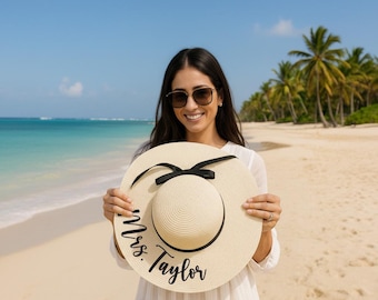 Custom Mrs. Last Name Floppy Hats, Bride Sun Hat, Bachelorette Trip Floppy Hat, Bride to be Beach Hat, Bridal Shower Gifts, Bride to be Gift