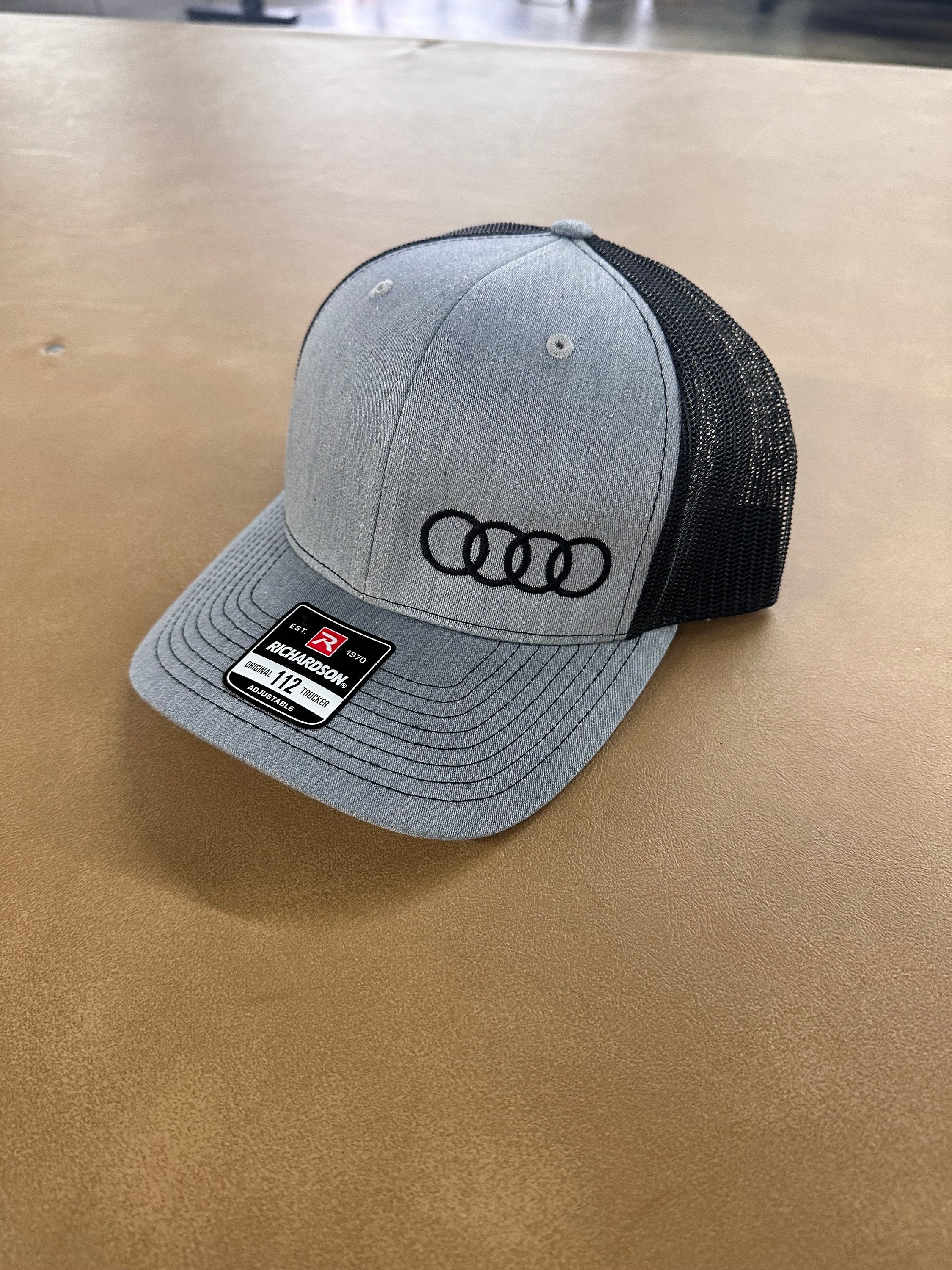 Audi Collection 3131701000 Rings Cap, Black