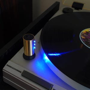 Marantz Style Blue LED Pilot Lamp Rechargeable Turntable Light Vinyl Record and Stylus Illumination