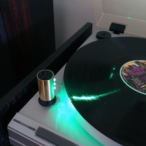 McIntosh Style Green LED Pilot Lamp Rechargeable Turntable Light
