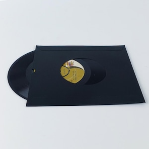 Fundas interiores para discos de vinilo de 7&quot; (negro): Papel de archivo de 140 g, orificio central - Paquete de 20
