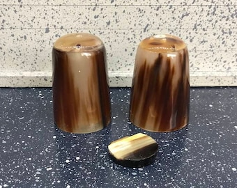 Salero y pimentero de cuerno de búfalo, juego de coctelera, decoración de mesa, decoración de cocina, cocina rústica, cocina de granja, juego de mesa