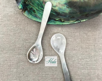 CLEARANCE SALE : Oyster Caviar Spoon L = 8cm , Black Oyster Spoon, Mother of pearl spoon, Black Caviar Set, Caviar Set , Shell Spoon