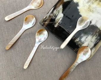 CLEARANCE SALE : Oyster Caviar Spoon L = 8cm , Golden Oyster Spoon, Mother of pearl spoon, Gold Caviar Set, Caviar Set , Shell Spoon