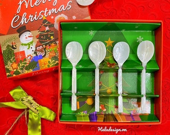 Christmas Festive Noel Mother of Pearl, Buffalo Horn Spoons Gift Box | Dessert, Caviar, Eggs Spoon | Custom Name Engraving