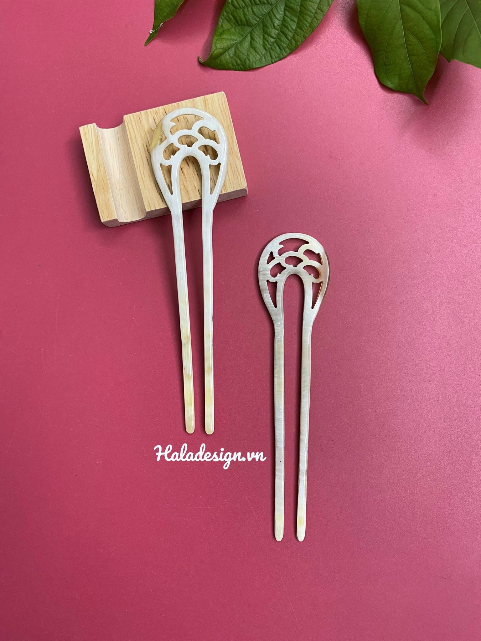 Horn Hair Stick, 2 Prongs Hair Comb, Horn Carving, Hair Fork, Chignon Hair Stick,  Hair accessory, Horn Hair Stick