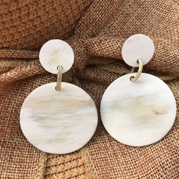 Buffalo Horn Disc Earrings, Buffalo Horn Jewelry , Handcraft Buffalo Horn Earrings , Boho Earrings, Ethnic Earrings ,Geometric Earrings