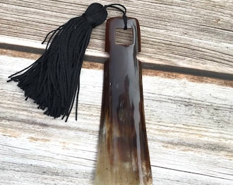 Personalized Engraved Buffalo Horn Shoe Horn | Short Handle Tassel Accessory | Custom Travel Shoe Helper