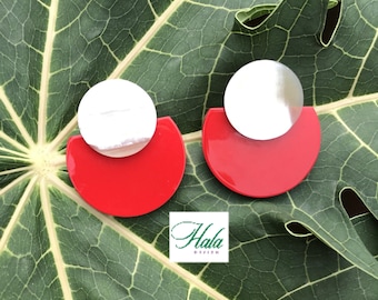 Amphitheater Horn Earrings with Hypoallergenic Stainless Steel Studs, Geometric stud earrings, Minimalist earrings , Buffalo Horn Jewelry