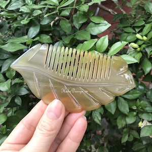 Buffalo Horn Comb in Leaf Shaped, Pocket com, Hair Accessory,horn comb, Anti static comb, Bridesmaid Gift, Curly Hair Comb