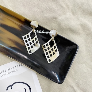 Buffalo Horn Earrings, Buffalo Horn Jewelry , Handcraving Horn Earrings , Boho Earrings,Horn Carving Earrings , Big Statement Earrings