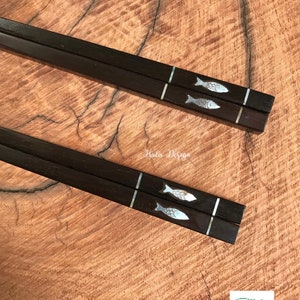 Handgefertigte Essstäbchen aus Palisander mit Perlmutt eingelegt und Rest, Essstäbchen aus Holz, Essstäbchen aus Holz, Palisander Essstäbchen, Pisces