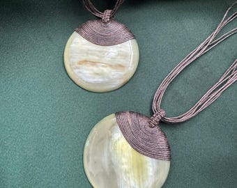 Geometric Circle Natural Buffalo Horn Pendant , Buffalo Horn Necklace , Corne De Buffle , Gift for Mom, Buffalo horn Jewelry