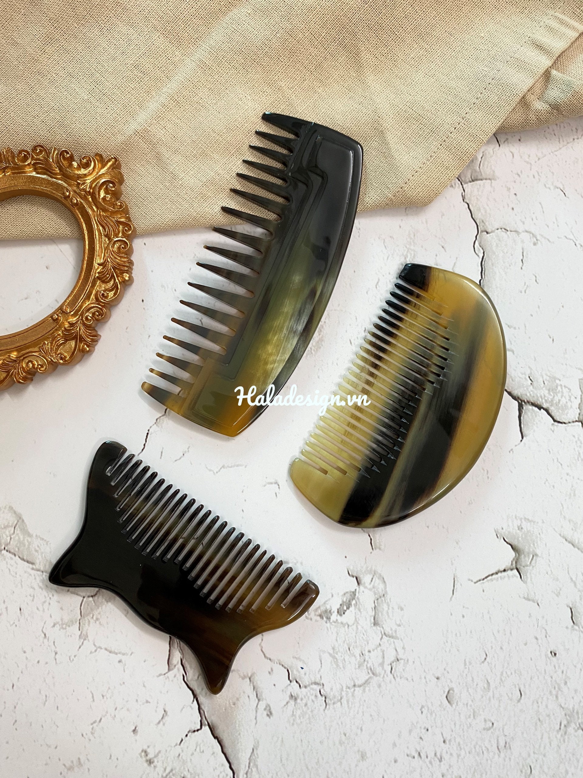 バッファローホーンコーム　ナチュラルホーンコーム　ハンドメイド バッファローホーンコーム ナチュラルホーンコーム ハンドメイド