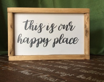 signo de madera reversible mejor juntos / este es nuestro lugar feliz