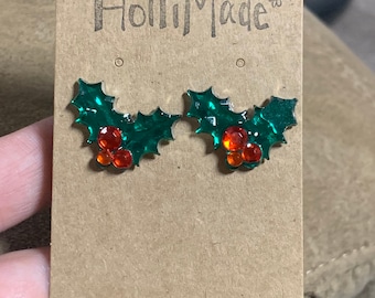 Jewel holly leaf Christmas earrings