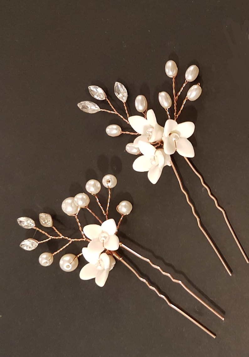 HAIRPINS, Wedding Clay Flower hair Pins Bridal handmade Hairvine pin Bridal Bridesmaids Gold,Silver,Rosegold Floral pins Single or Set of 3 1x3Flower+ 1x2Flower