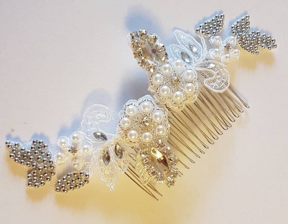 Vintage 1950s Bridal Hair Comb, Crystal & Pearl Wedding  display picture 1