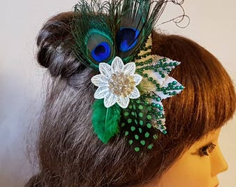 Bridal Peacock Feather hair comb, Crystal Blue Green Clip.Romantic feather Fascinator Bridal hairpiece, hair accessory, Peacock feather clip