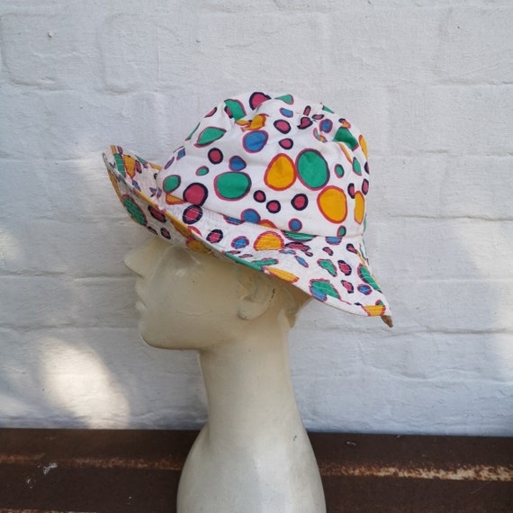 Vintage simple spotted cotton summer bucket hat by