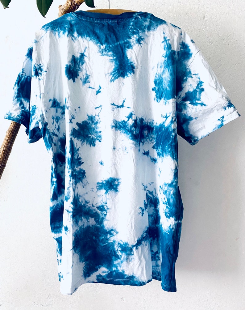 Indigo dye T-Shirt Bild 2